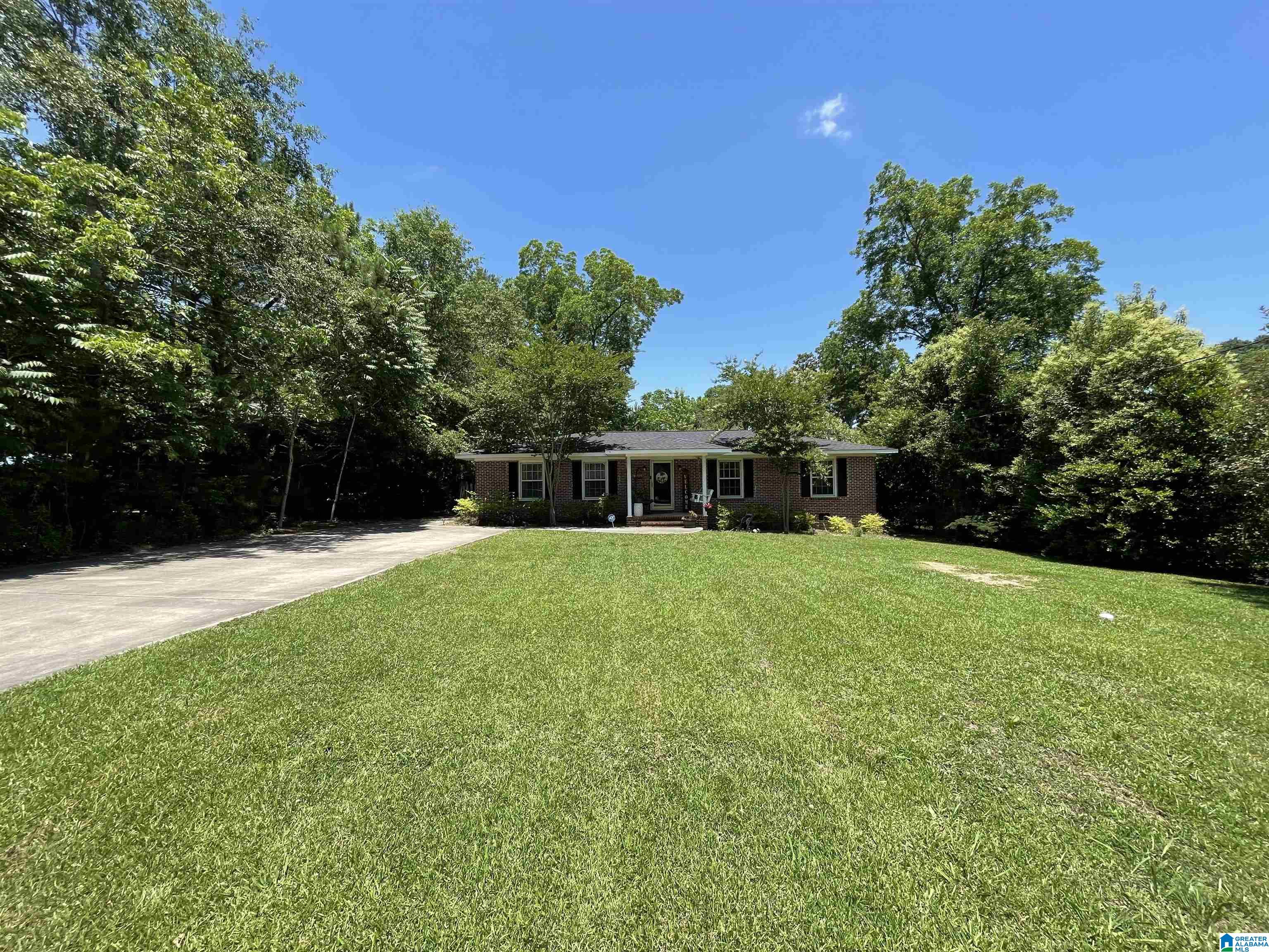 100 Lilla Avenue Clanton, AL 35045 - Photo 2 of 49