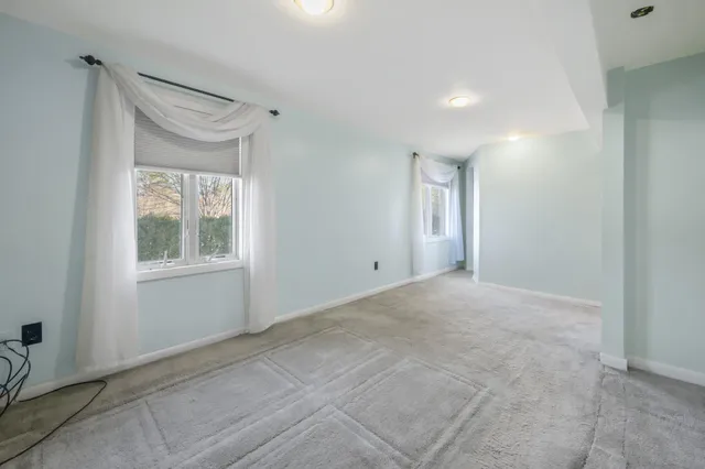 $399,999 | 32 Nickerson Lane, Milford, ME 04461