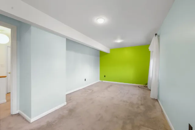 $399,999 | 32 Nickerson Lane, Milford, ME 04461