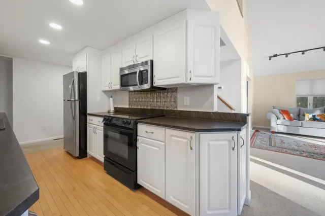 $399,999 | 32 Nickerson Lane, Milford, ME 04461