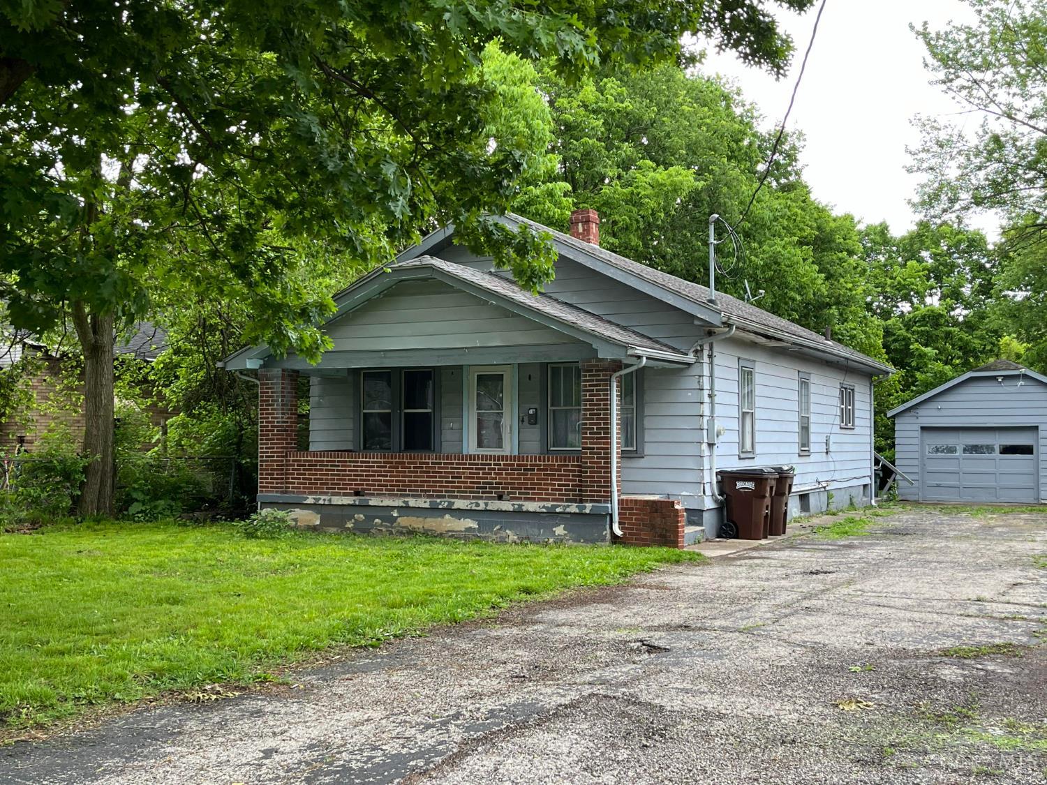 2840 Wilbraham Road Middletown, OH 45042 - Photo 2 of 30 Gallery Image 2