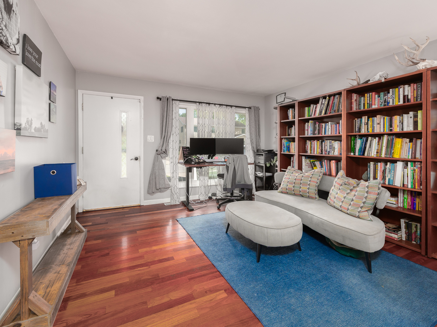 655 Charing Cross Road Elk Grove Village, IL 60007 - Photo 3 of 21 Gallery Image 3