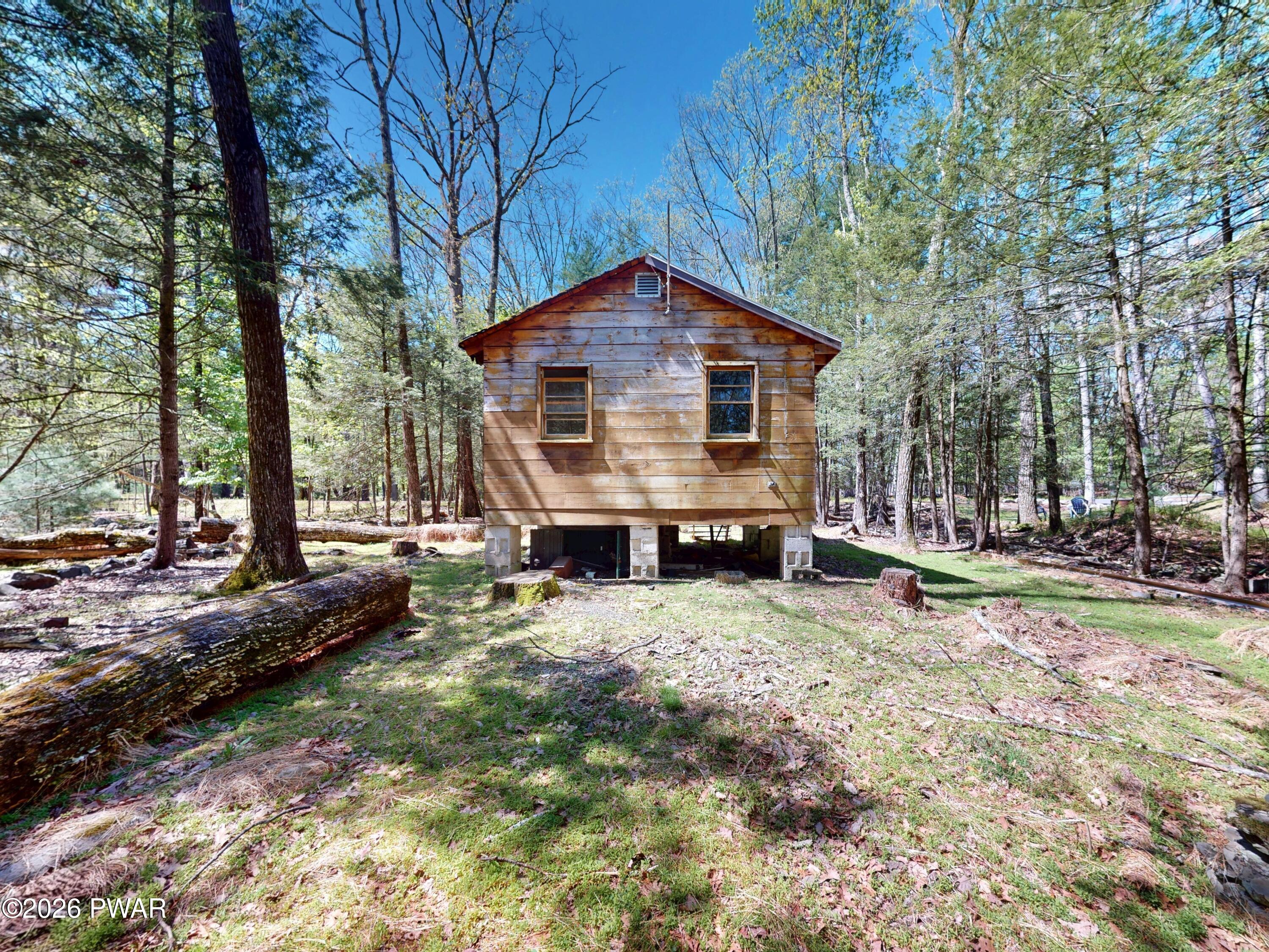 112 Seminole Road Shohola, PA 18458 - Photo 4 of 13 112-Seminole-05122026_163125