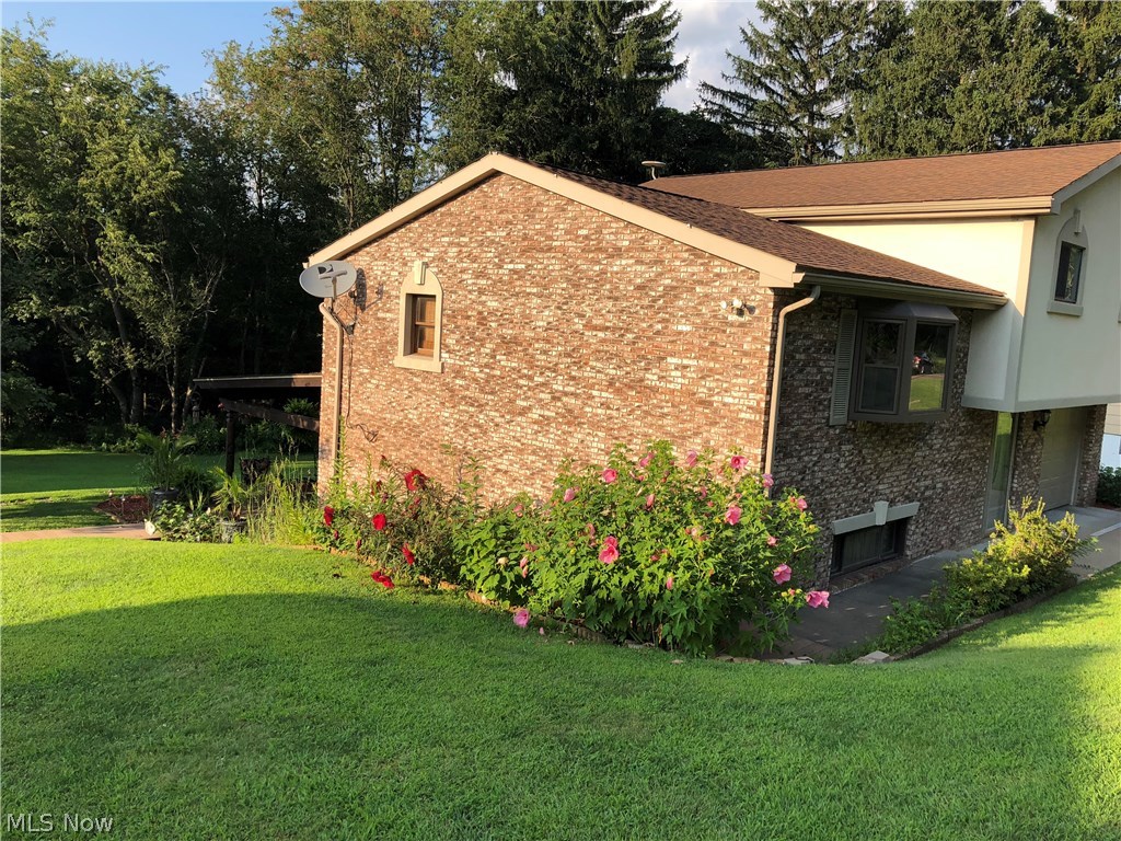 2489 St Johns Road Colliers, WV 26035 - Photo 2 of 22