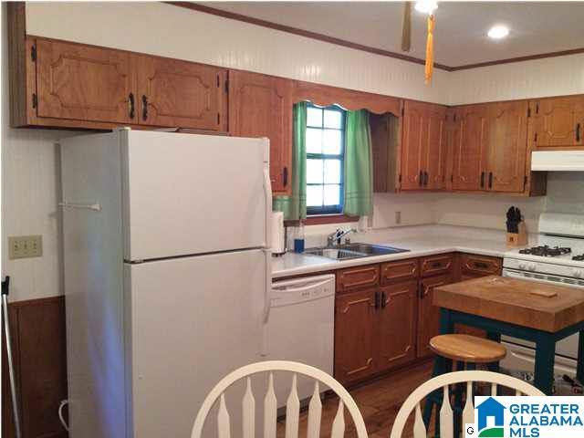 3420 Rock Ridge Circle Birmingham, AL 35210 - Photo 3 of 16