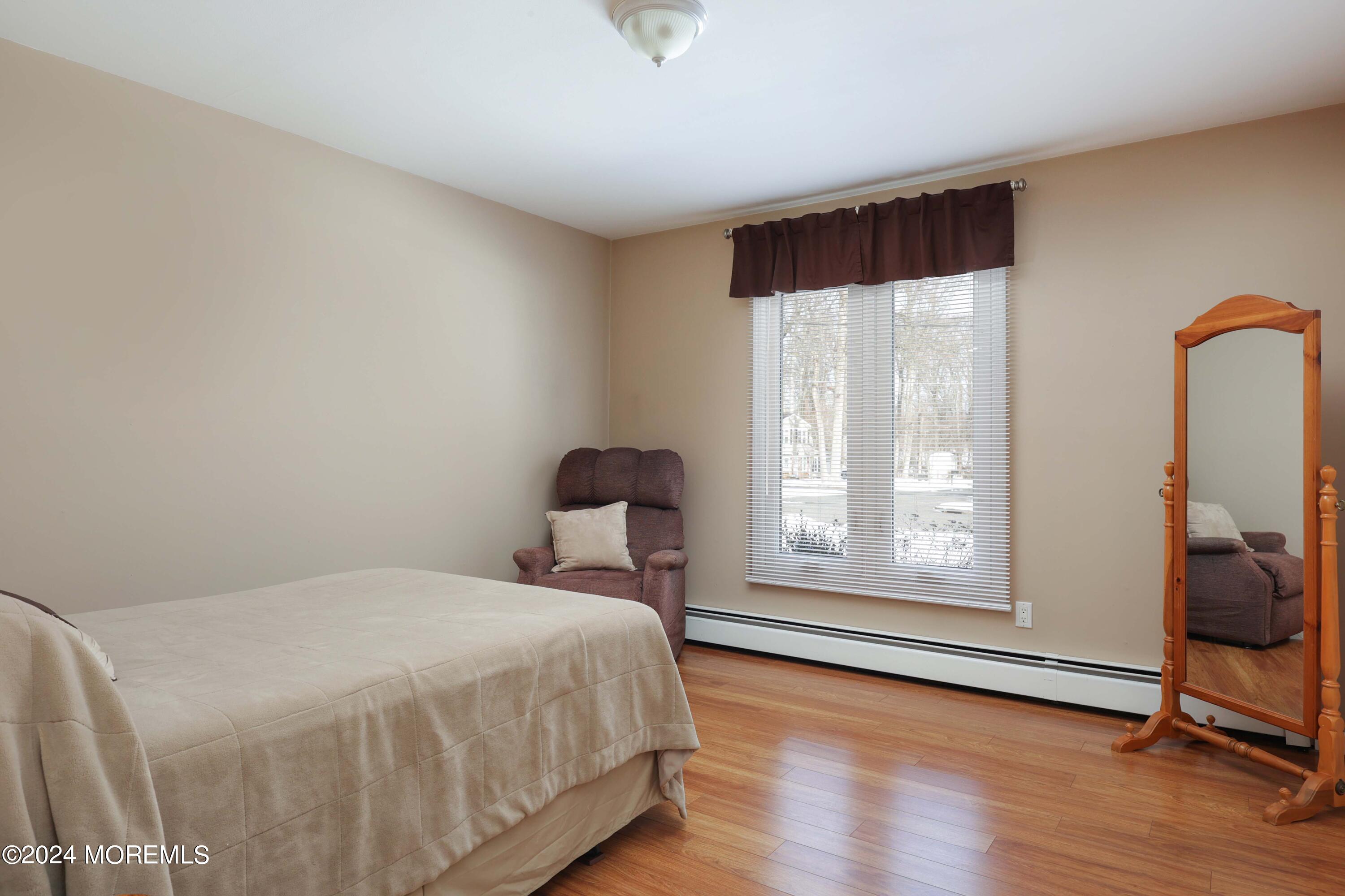 40 Coleman Place Red Bank, NJ 07701 - Photo 15 of 34 758A2833
