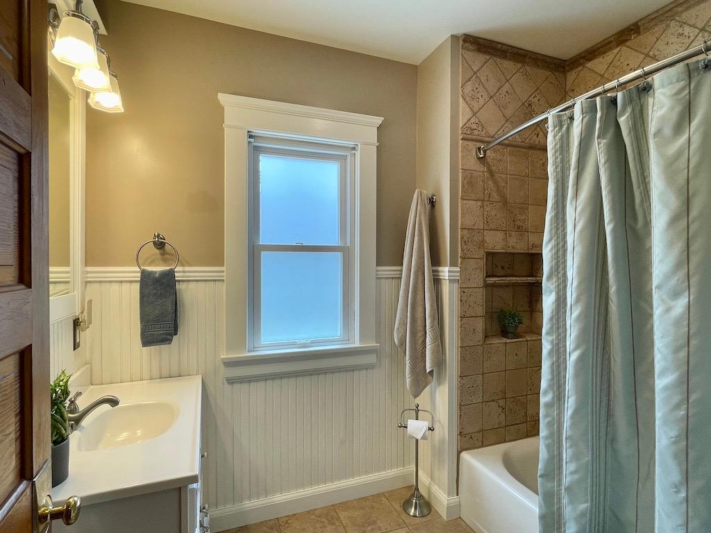 1021 Randall Avenue Rhinelander, WI 54501 - Photo 8 of 33 Gallery Image 8