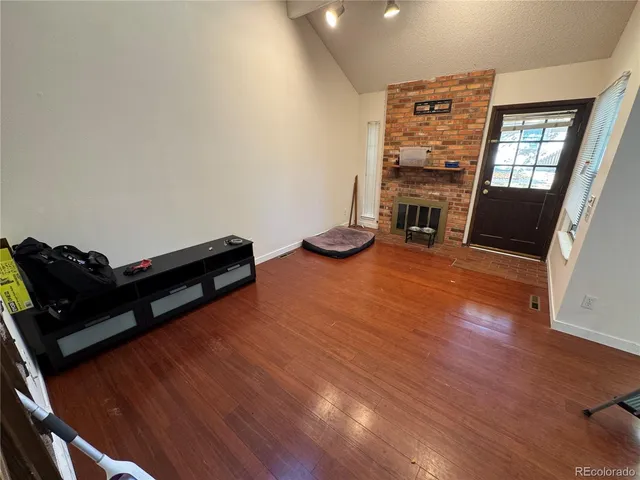 $2,300 | 14192 East Radcliff Circle, Aurora, CO 80015