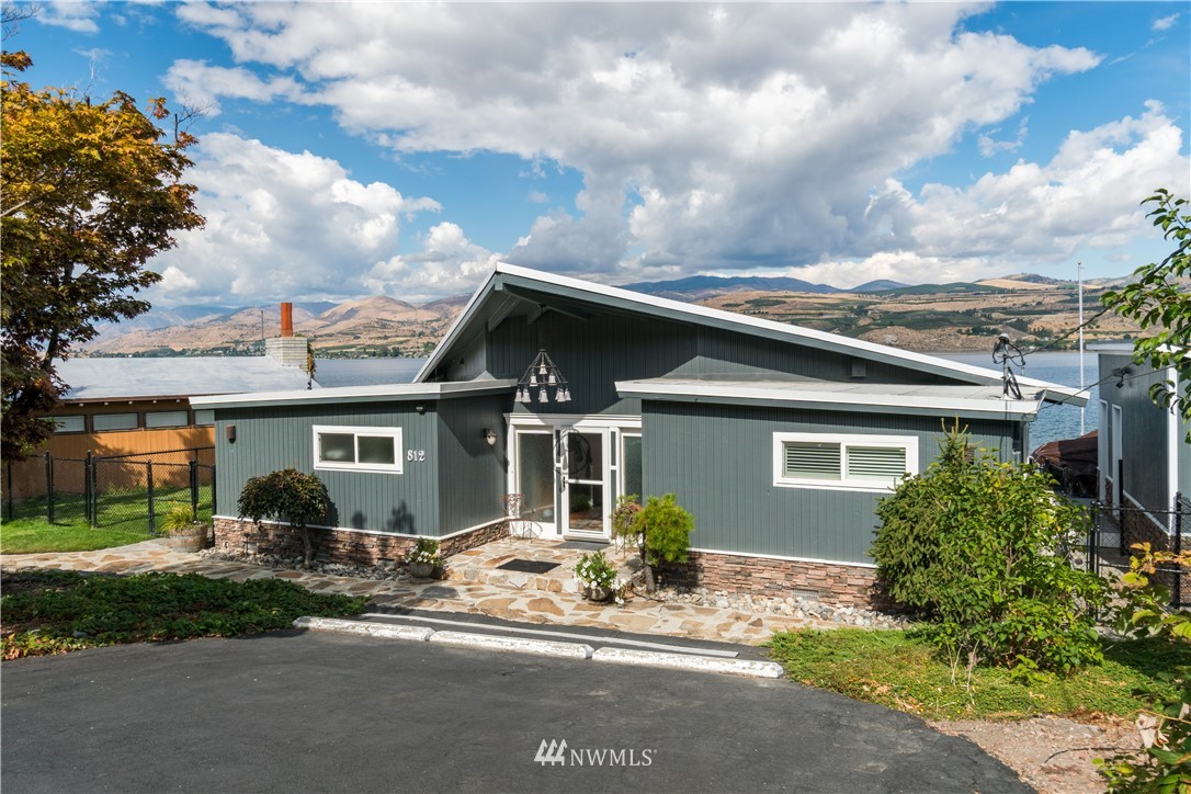 812 South Lakeshore Road Chelan, WA 98816 - Photo 24 of 25 Gallery Image 24