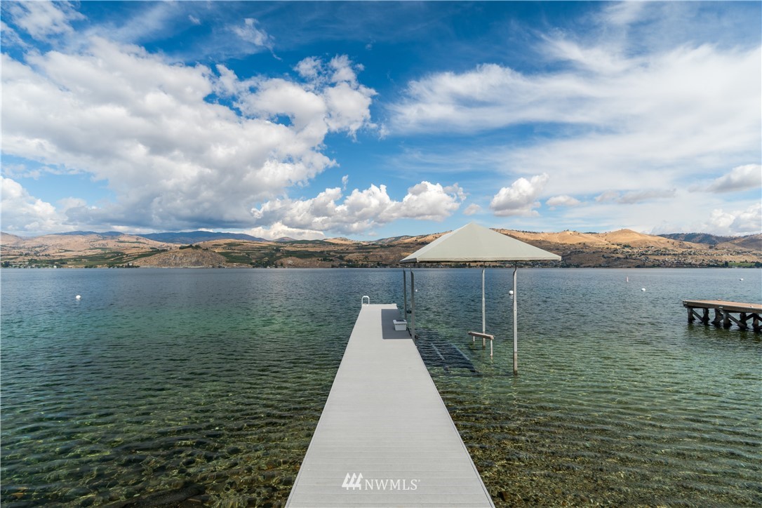 812 South Lakeshore Road Chelan, WA 98816 - Photo 9 of 25 Gallery Image 9