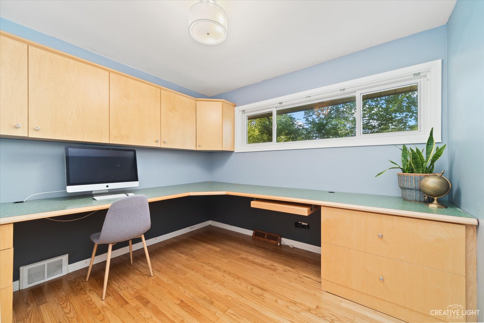 511 Aurora Way Wheaton, IL 60187 - Photo 11 of 17