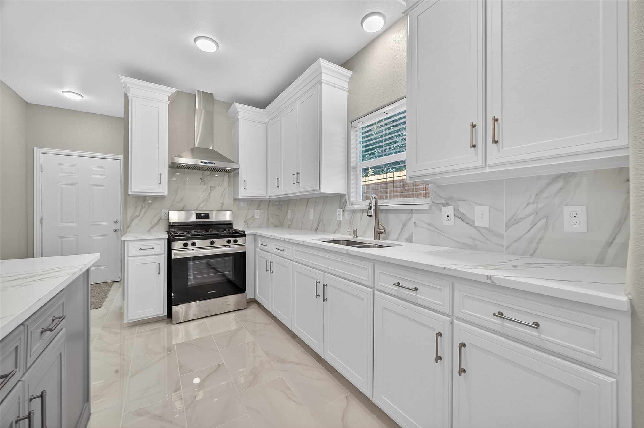 7832 Dewitt Road Houston, TX 77028 - Photo 9 of 28