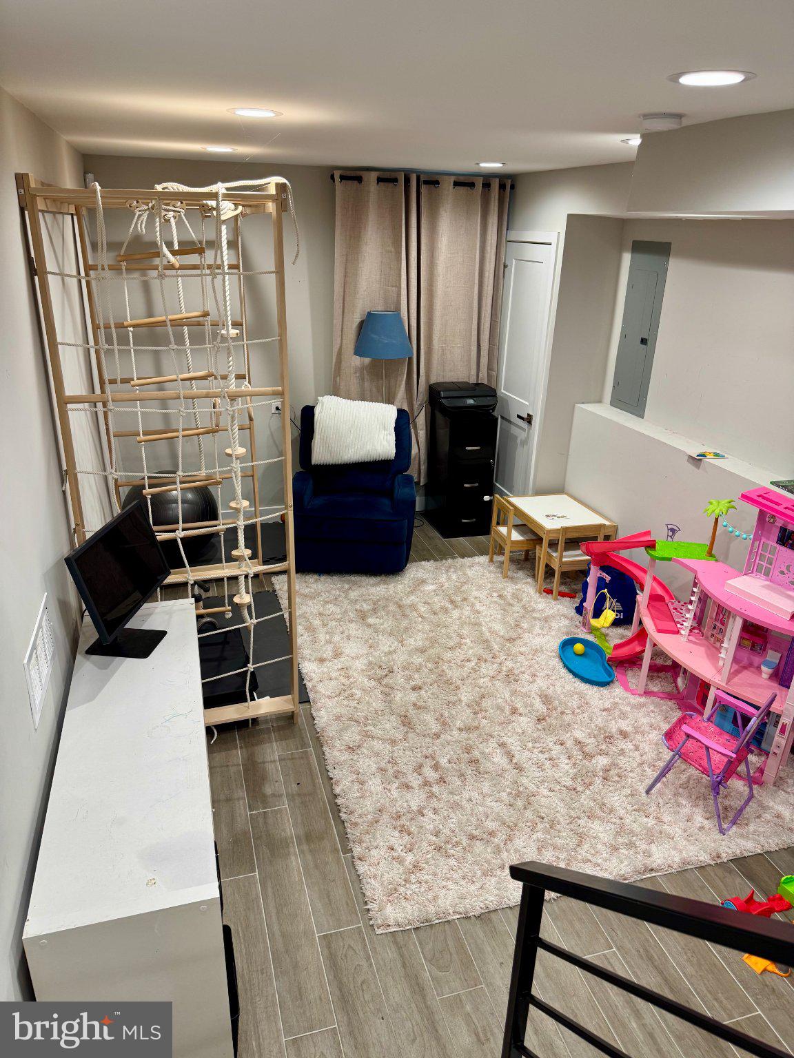 1217 LeCount Street Philadelphia, PA 19121 - Photo 26 of 29 Cozy play area with modern touches.