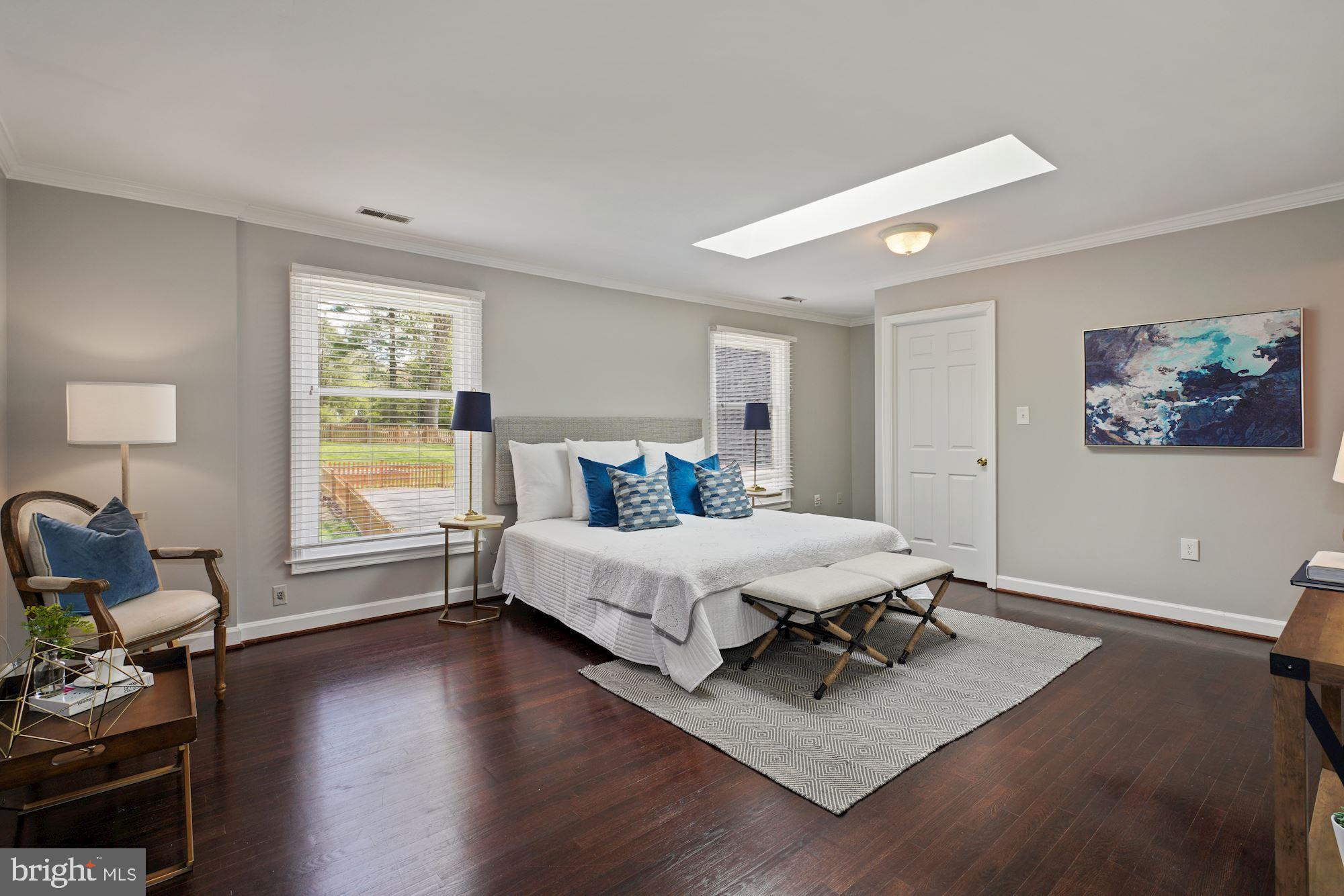 10305 Vale Road Vienna, VA 22181 - Photo 22 of 39 Gallery Image 22