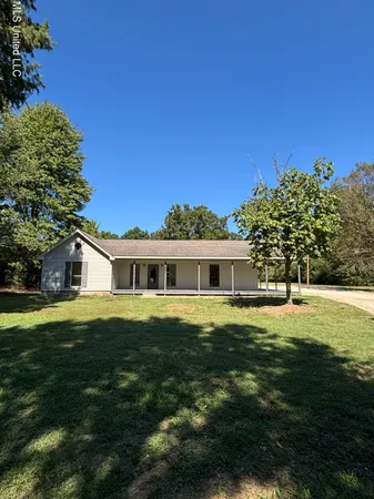 $289,900 | 12083 Highway 4, Senatobia, MS 38668