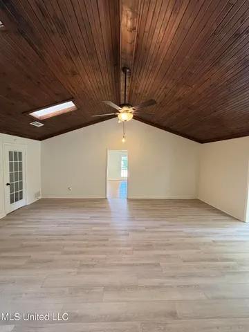 $289,900 | 12083 Highway 4, Senatobia, MS 38668