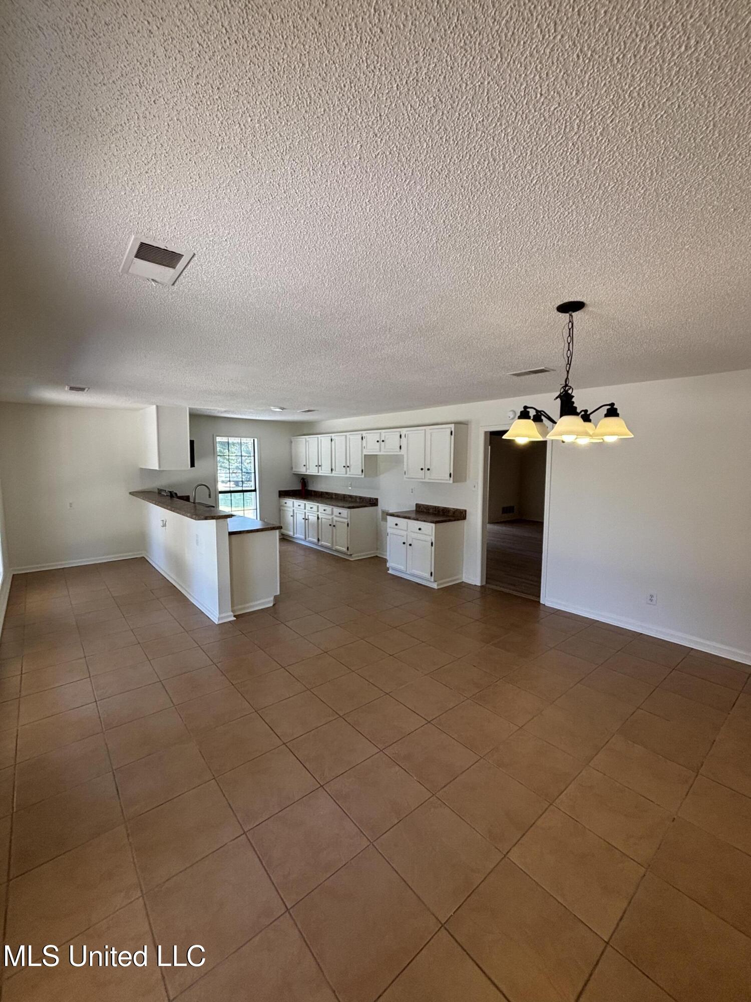 12083 Highway 4 Senatobia, MS 38668 - Photo 13 of 31 Photo Oct 02 2025, 12 06 52 PM