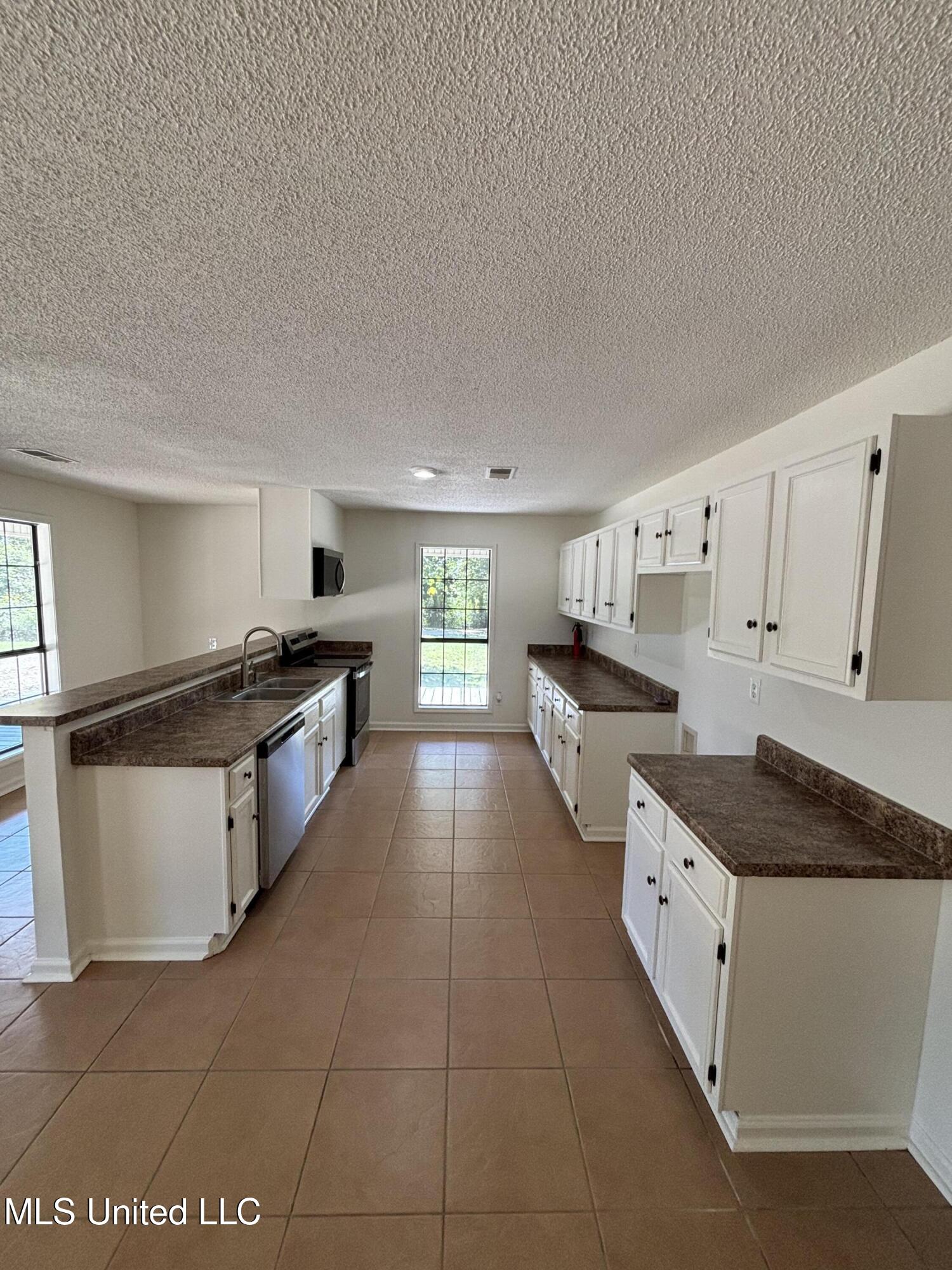 12083 Highway 4 Senatobia, MS 38668 - Photo 14 of 31 Photo Oct 02 2025, 12 05 46 PM