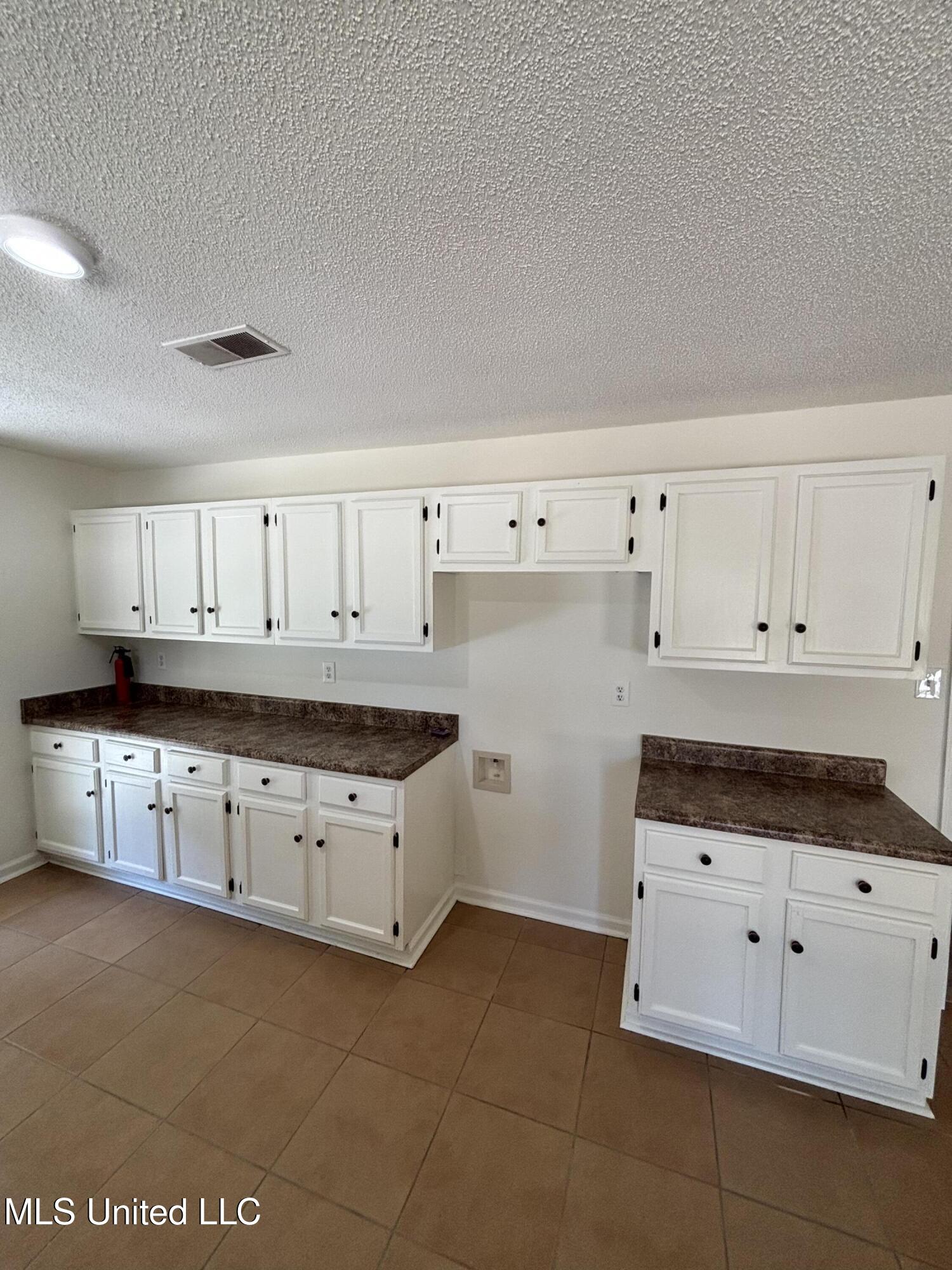 12083 Highway 4 Senatobia, MS 38668 - Photo 16 of 31 Photo Oct 02 2025, 12 06 09 PM