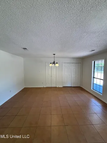 $289,900 | 12083 Highway 4, Senatobia, MS 38668