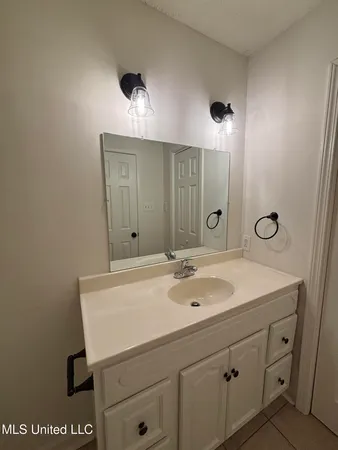 $289,900 | 12083 Highway 4, Senatobia, MS 38668