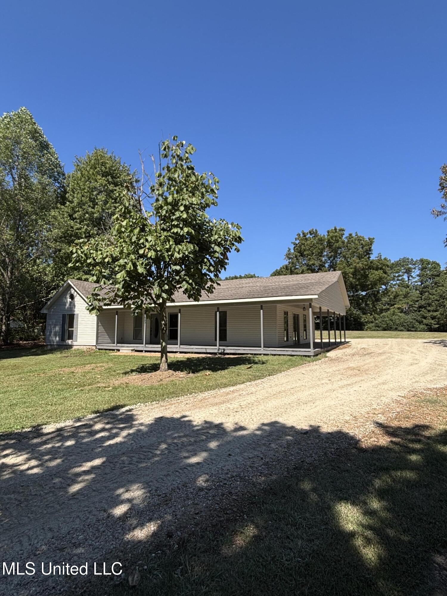 12083 Highway 4 Senatobia, MS 38668 - Photo 3 of 31 Photo Oct 02 2025, 12 28 31 PM