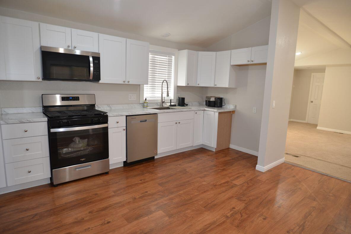 465 North 800 West, Unit 7 Cedar City, UT 84721 - Photo 8 of 23 DSC_6698
