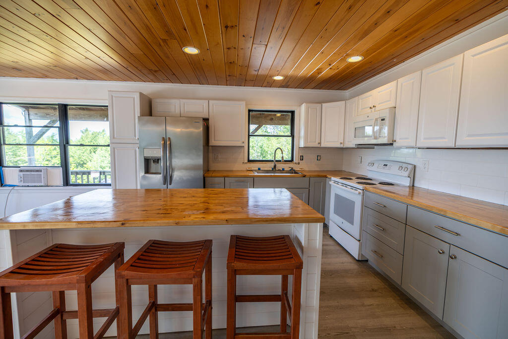 92 5 Corners Road New Sharon, ME 04955 - Photo 36 of 57 HY3A9776