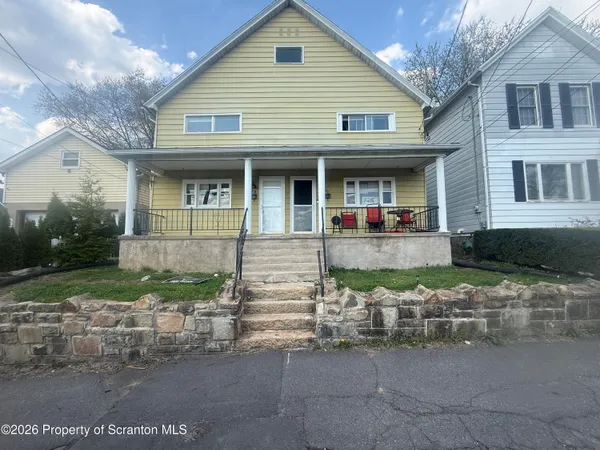 $1,225 | 2032 Washburn Street, Scranton, PA 18504