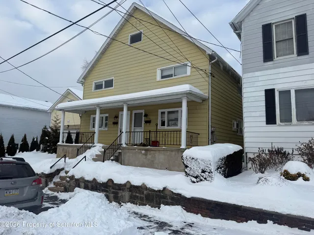 $1,300 | 2032 Washburn Street, Scranton, PA 18504