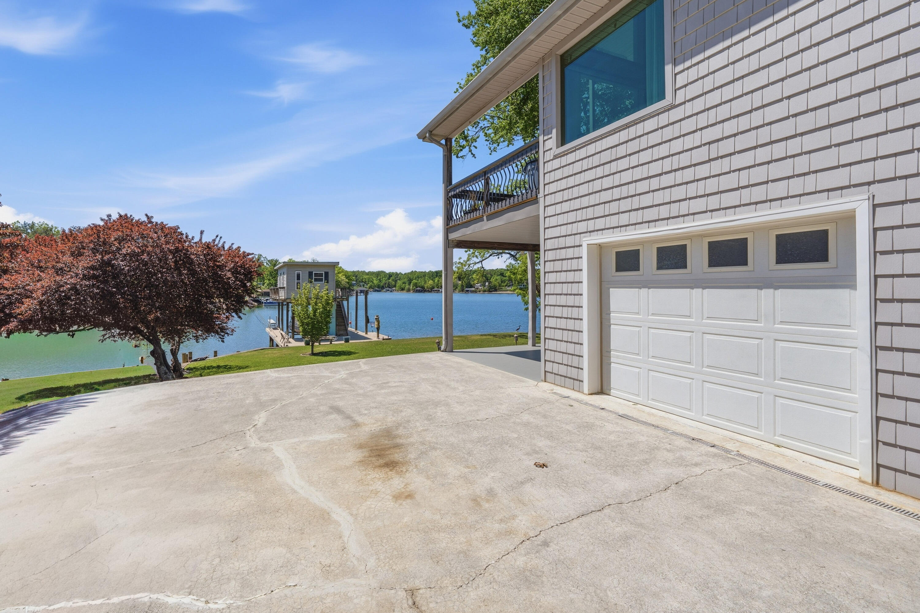337 Emerald Point Penhook, VA 24137 - Photo 53 of 77 Driveway toward Lake