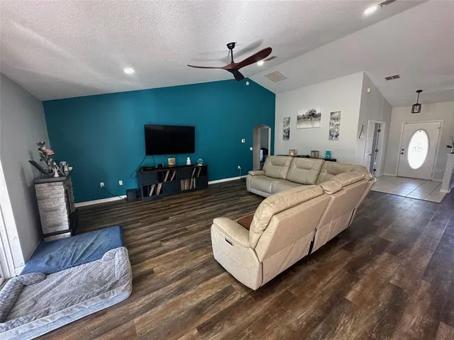 $349,900 | 3090 Southwest Timberlake Road, Dunnellon, FL 34431