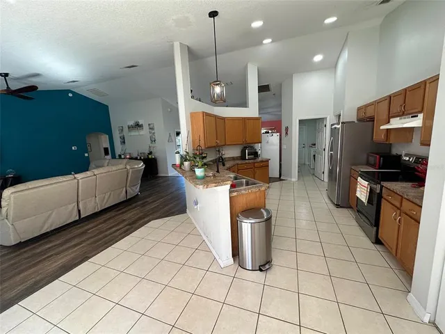 $349,900 | 3090 Southwest Timberlake Road, Dunnellon, FL 34431