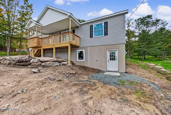 $369,900 | 1014 Forest Lane, Lake Ariel, PA 18436