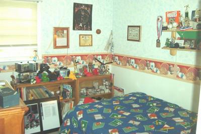 3320 Bridlepath Road Easton, PA 18045 - Photo 6 of 8 Gallery Image 6