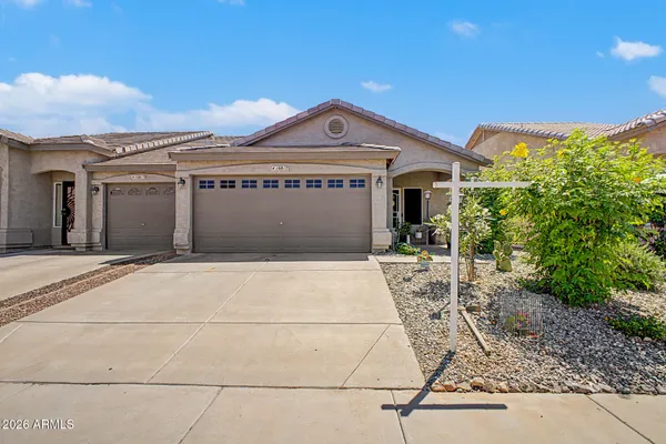 $425,000 | 16817 South 22nd Street, Phoenix, AZ 85048