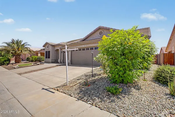 $425,000 | 16817 South 22nd Street, Phoenix, AZ 85048