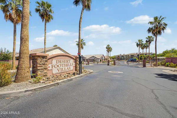 $425,000 | 16817 South 22nd Street, Phoenix, AZ 85048