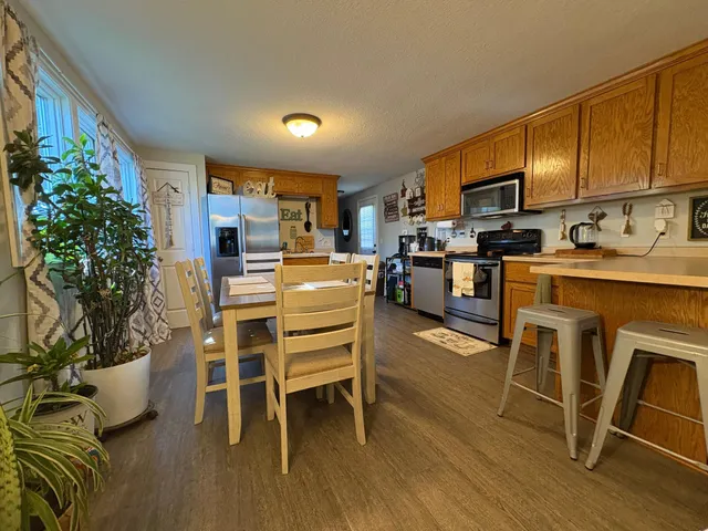 $150,000 | 135 5th Avenue Northwest, Elgin, MN 55932