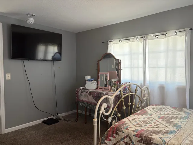 $150,000 | 135 5th Avenue Northwest, Elgin, MN 55932