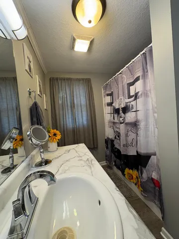 $150,000 | 135 5th Avenue Northwest, Elgin, MN 55932