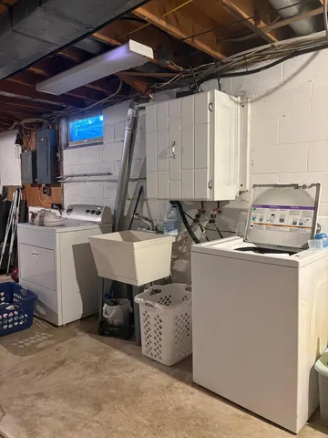 $150,000 | 135 5th Avenue Northwest, Elgin, MN 55932