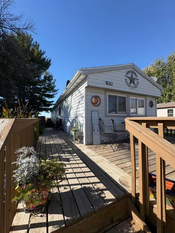 $150,000 | 135 5th Avenue Northwest, Elgin, MN 55932