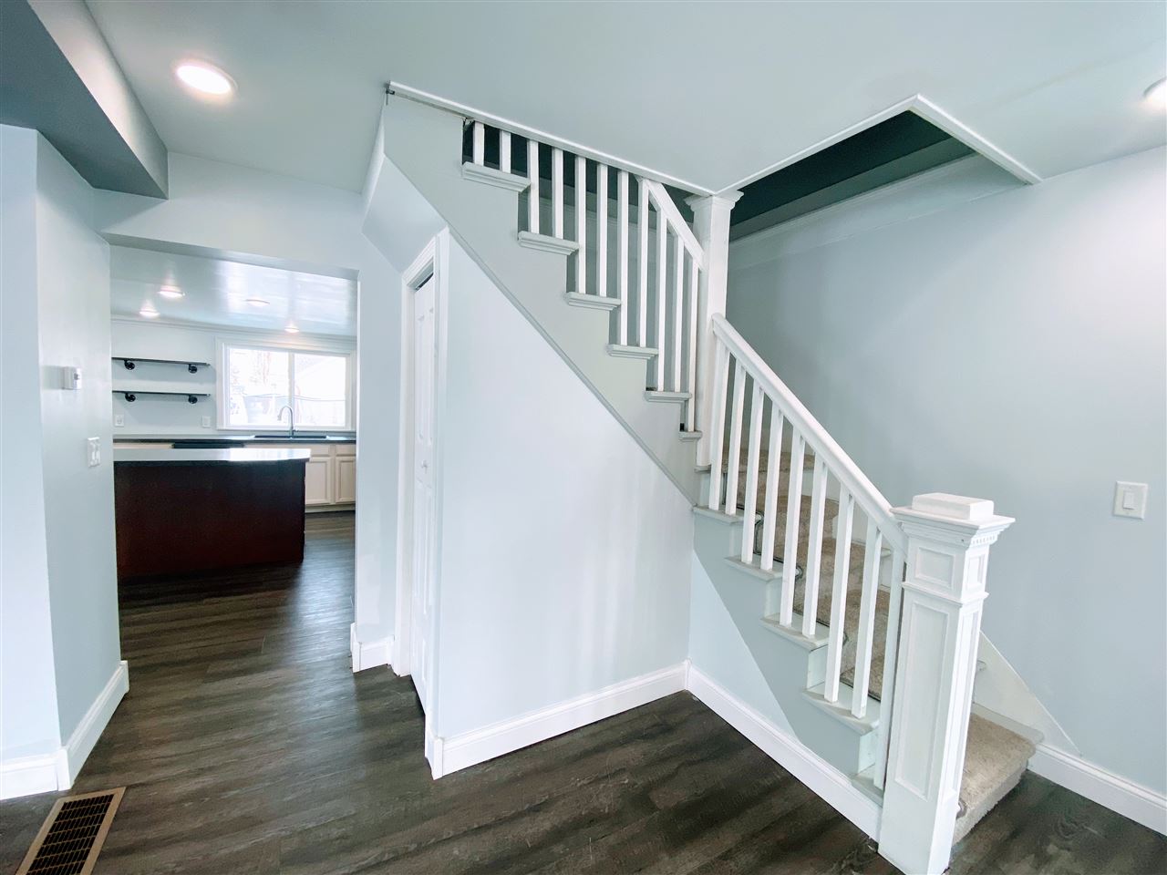 1107 East Smith Road Bay City, MI 48706 - Photo 17 of 25