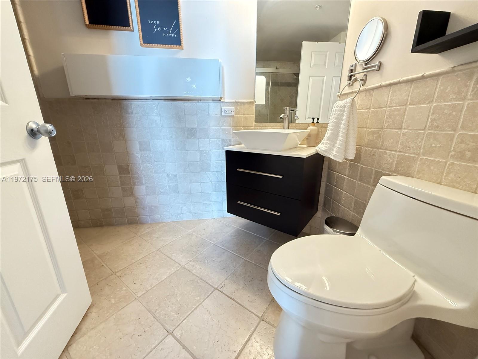 17145 North Bay Road, Unit 4613 Sunny Isles Beach, FL 33160 - Photo 14 of 32