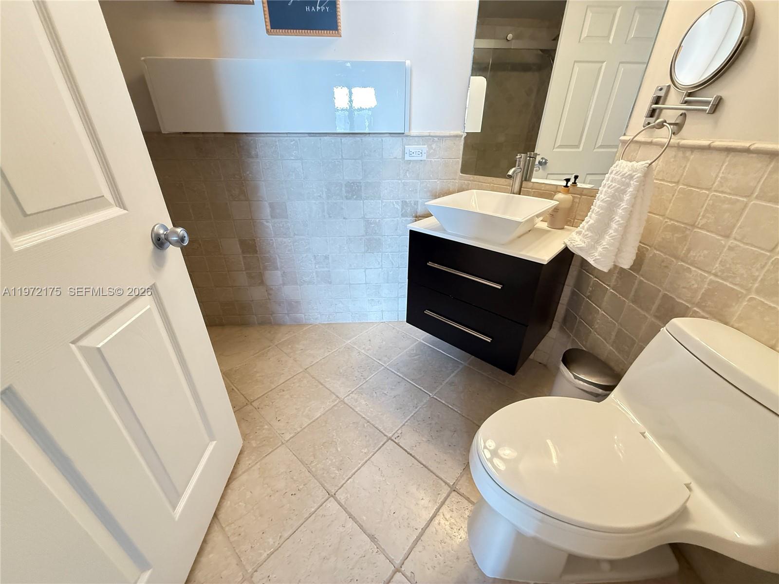 17145 North Bay Road, Unit 4613 Sunny Isles Beach, FL 33160 - Photo 15 of 32