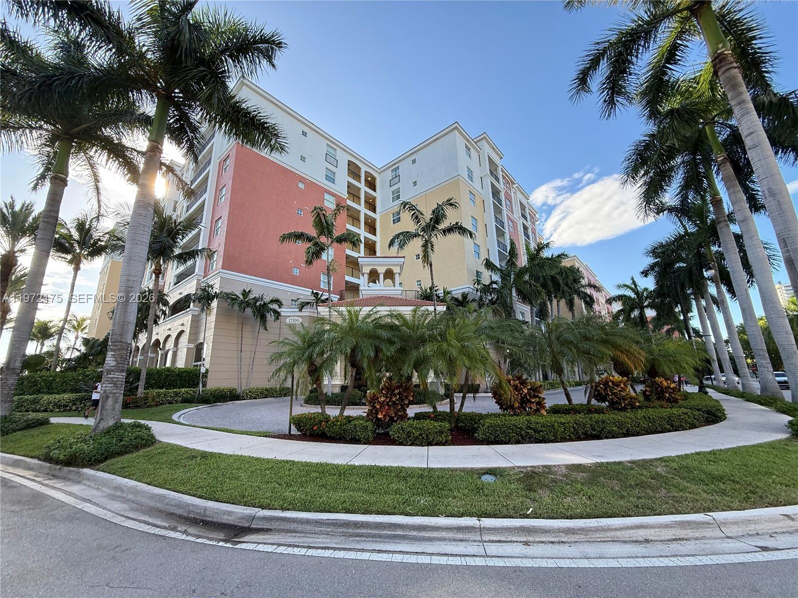 17145 North Bay Road, Unit 4613 Sunny Isles Beach, FL 33160 - Photo 28 of 32