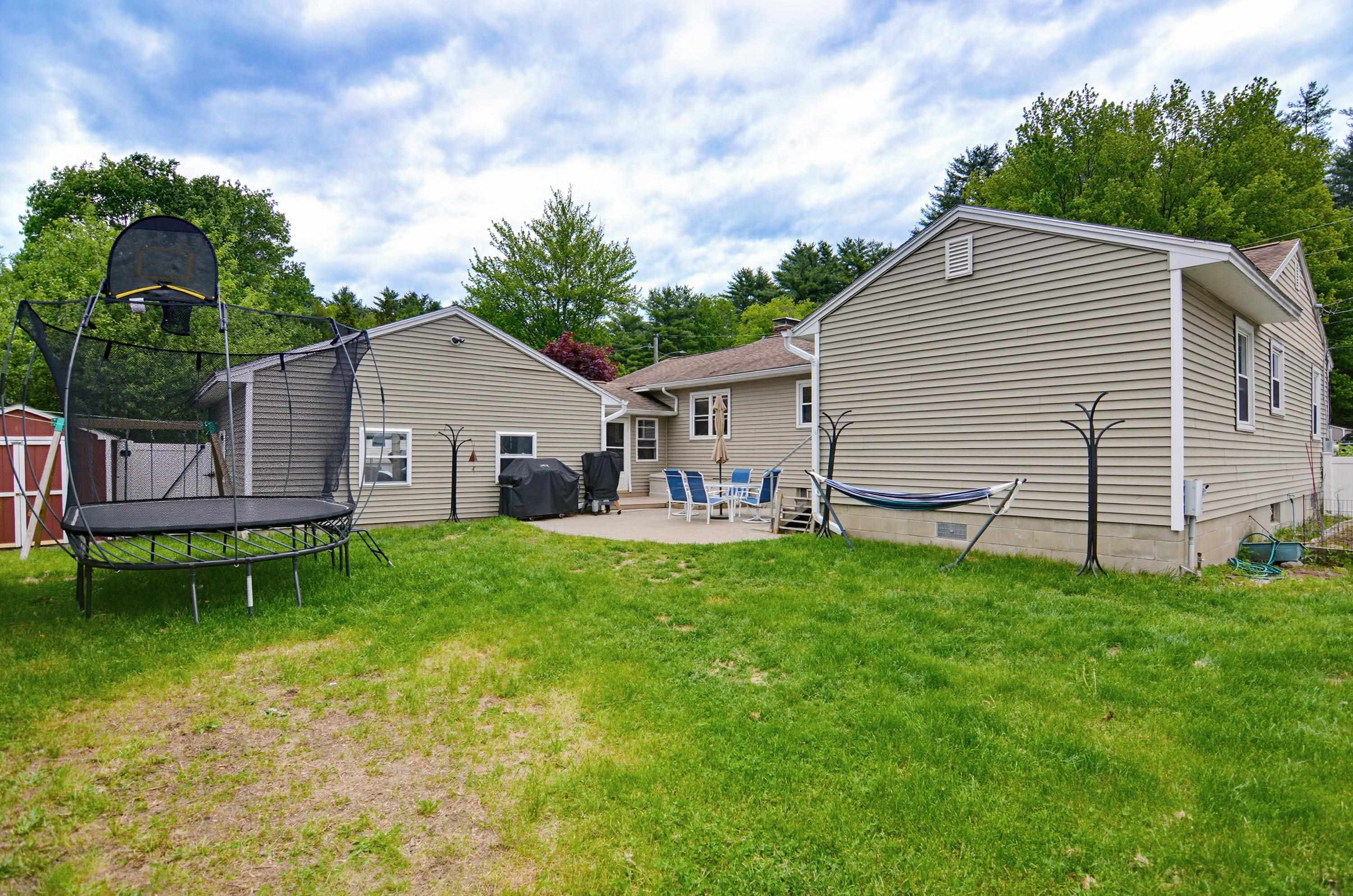 6 Ray Drive Hooksett, NH 03106 - Photo 37 of 52