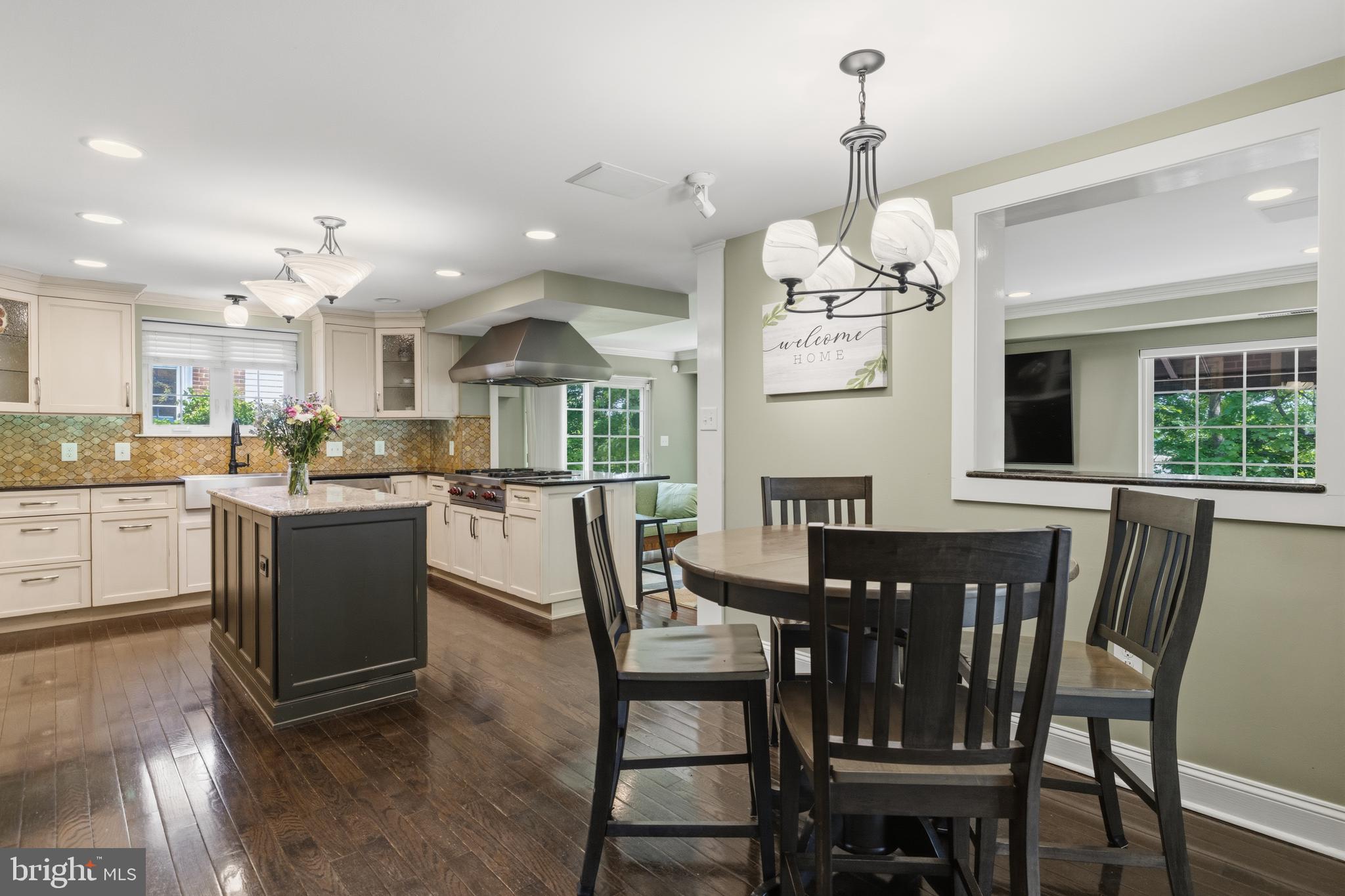 1547 Edge Hill Road Abington, PA 19001 - Photo 9 of 62