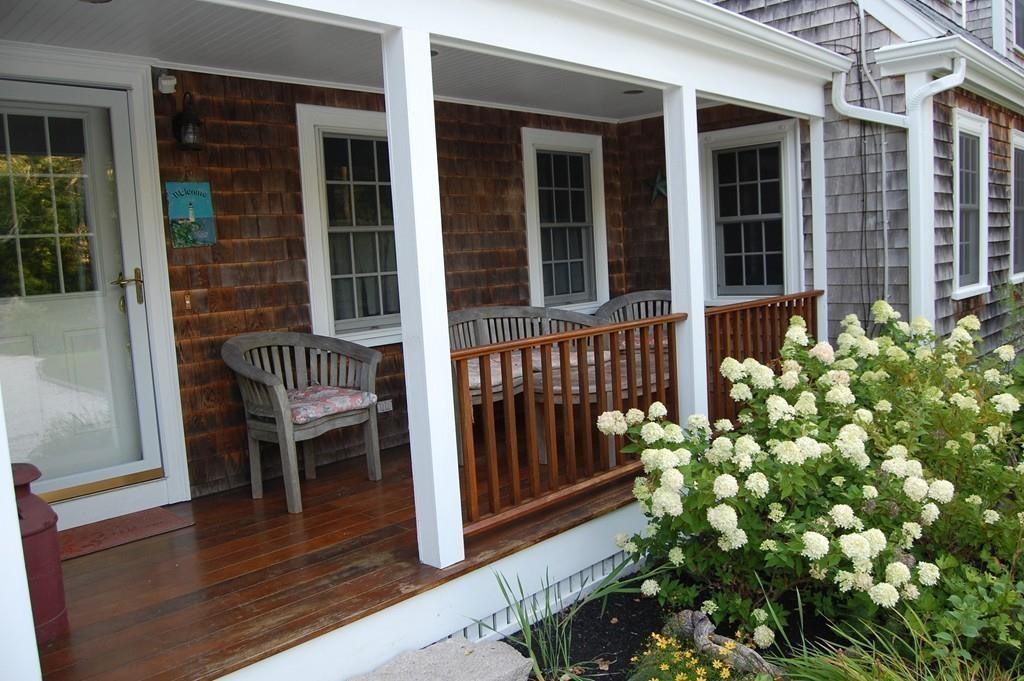 688 Smith Neck Road Dartmouth, MA 02748 - Photo 13 of 38